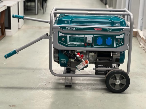 Generador A Nafta 5,5kw C/encendido Electrico Total Tp155001 - Imagen 3