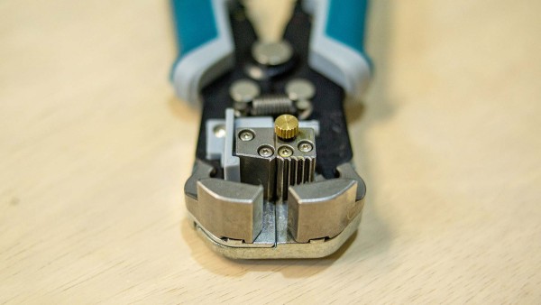 Pinza Pela Cable Crimpeadora Total Tht15246 - Imagen 3
