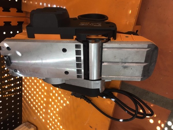 Cepillo Garlopa Carpintero Ingco 1050w Pl10508 1600rpm - Imagen 4